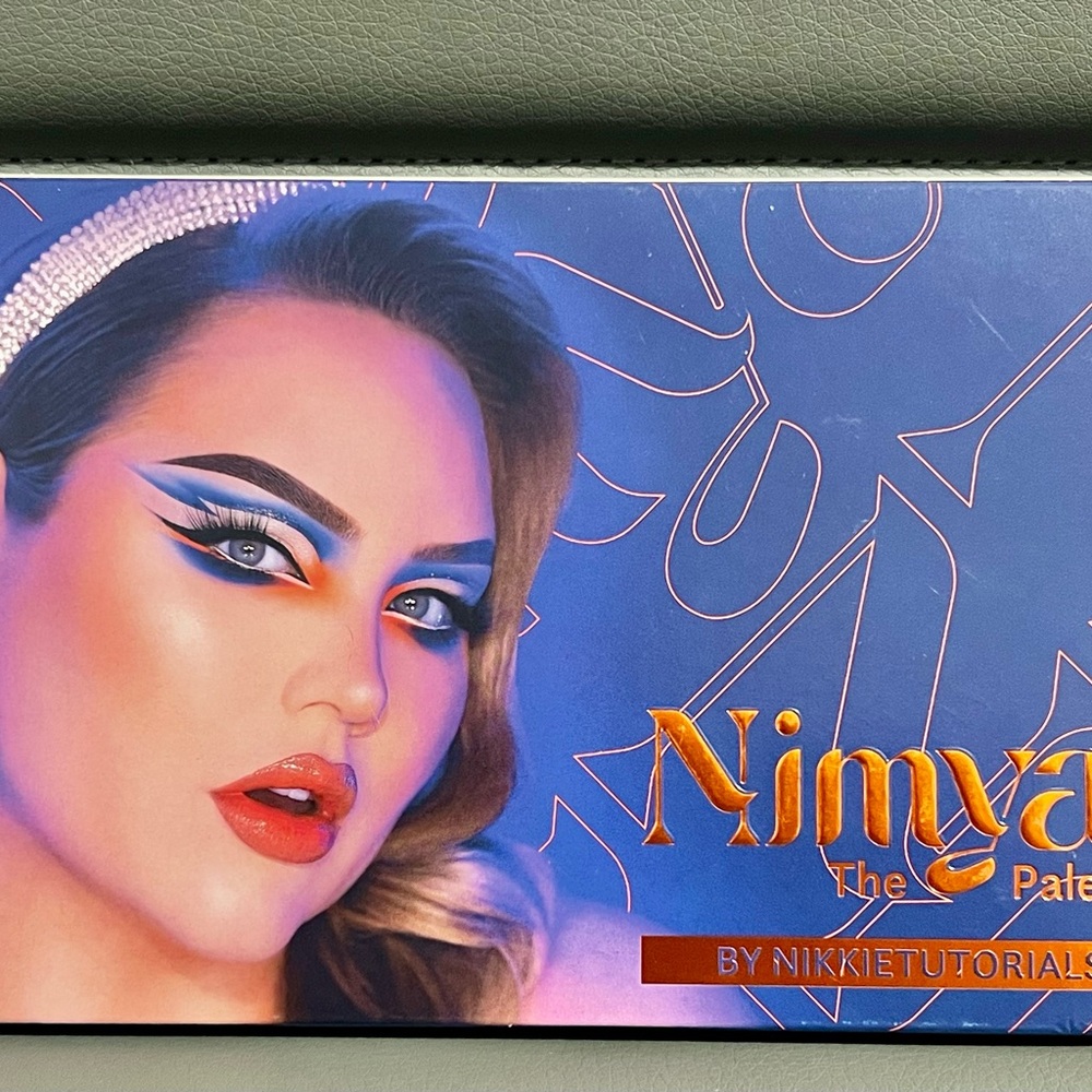 Nimya The Palette by NikkieTutorials